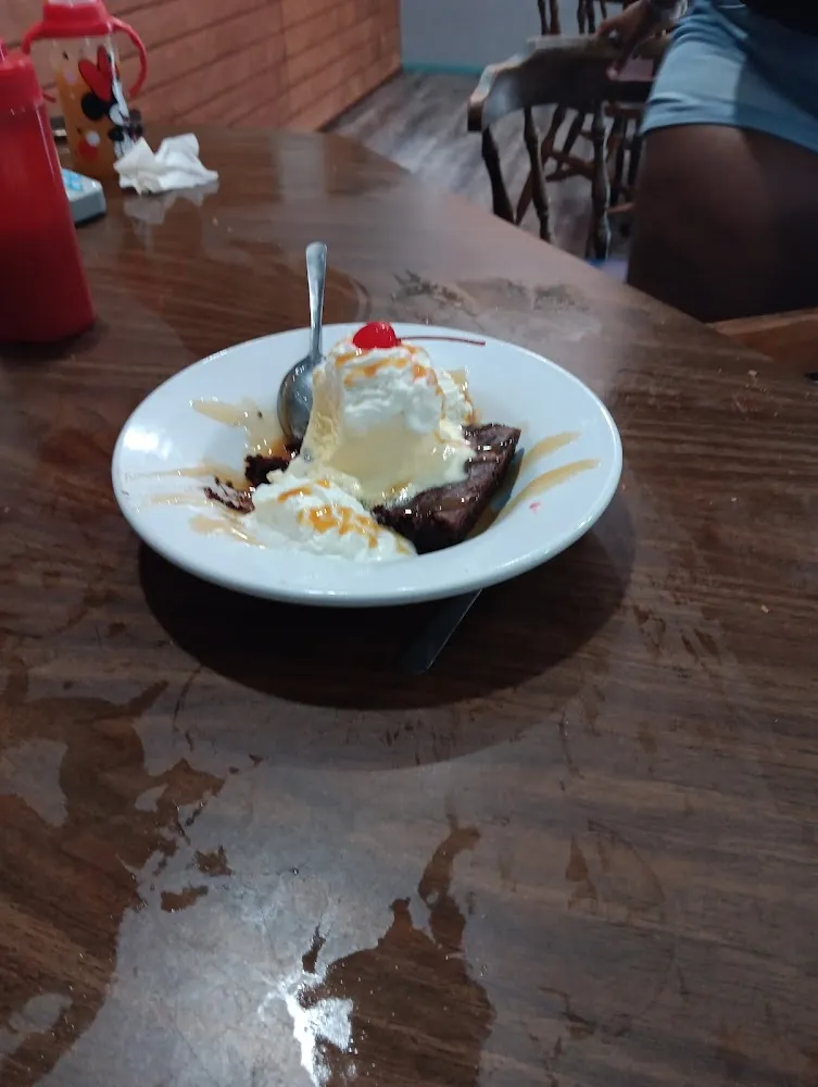 Brownie with Ice Cream